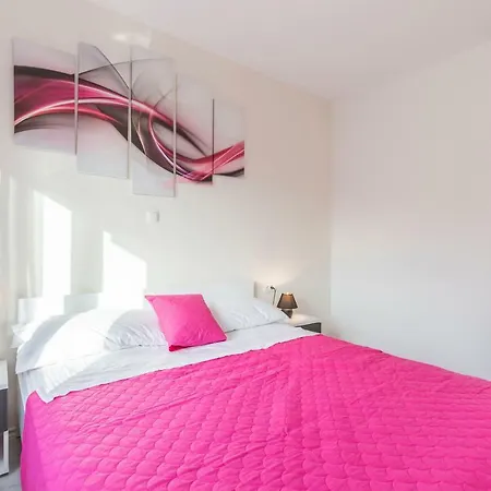 Apartman Karlo *